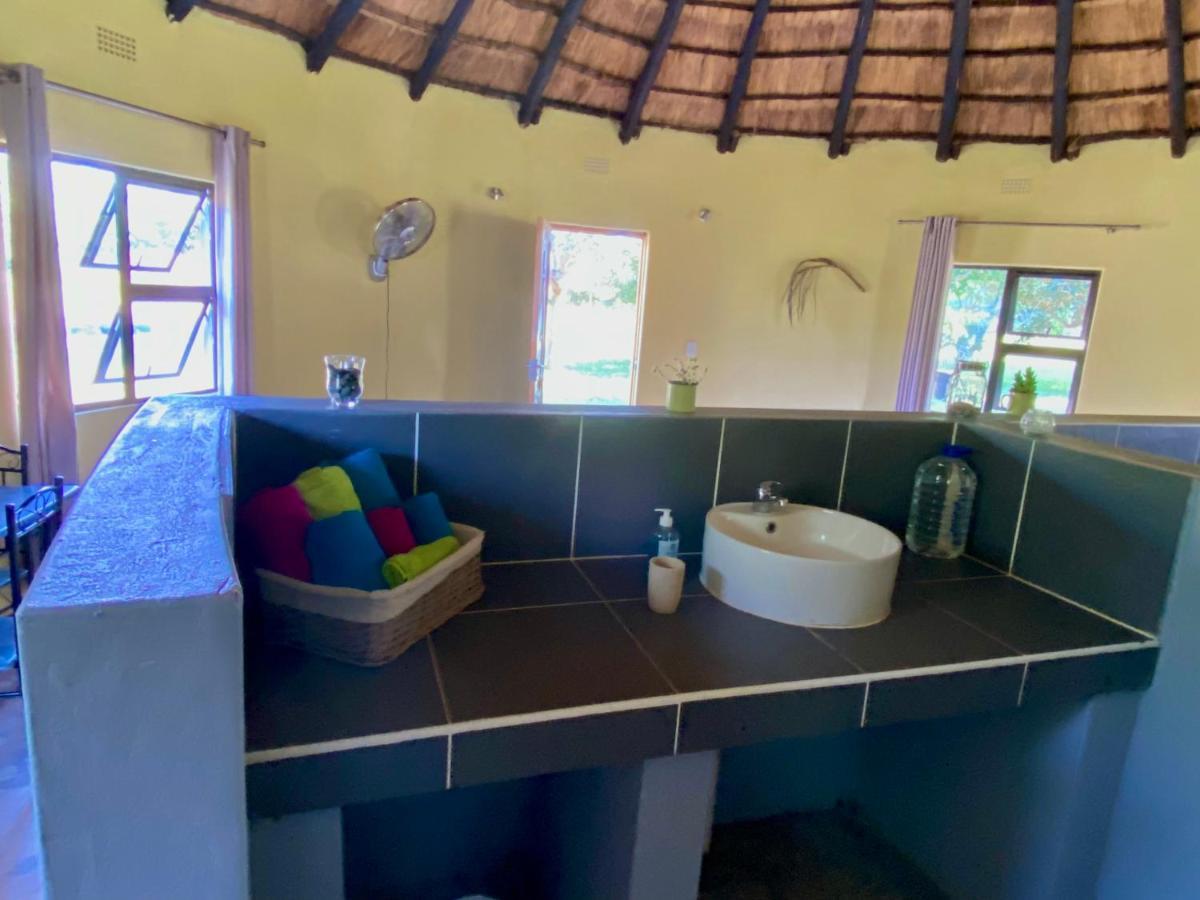 Izulu Eco Lodge Sodwana Bay Exterior photo